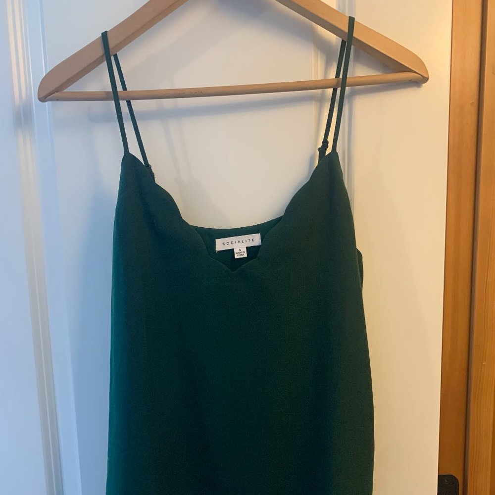 Scallop top blouse, forest green, size small